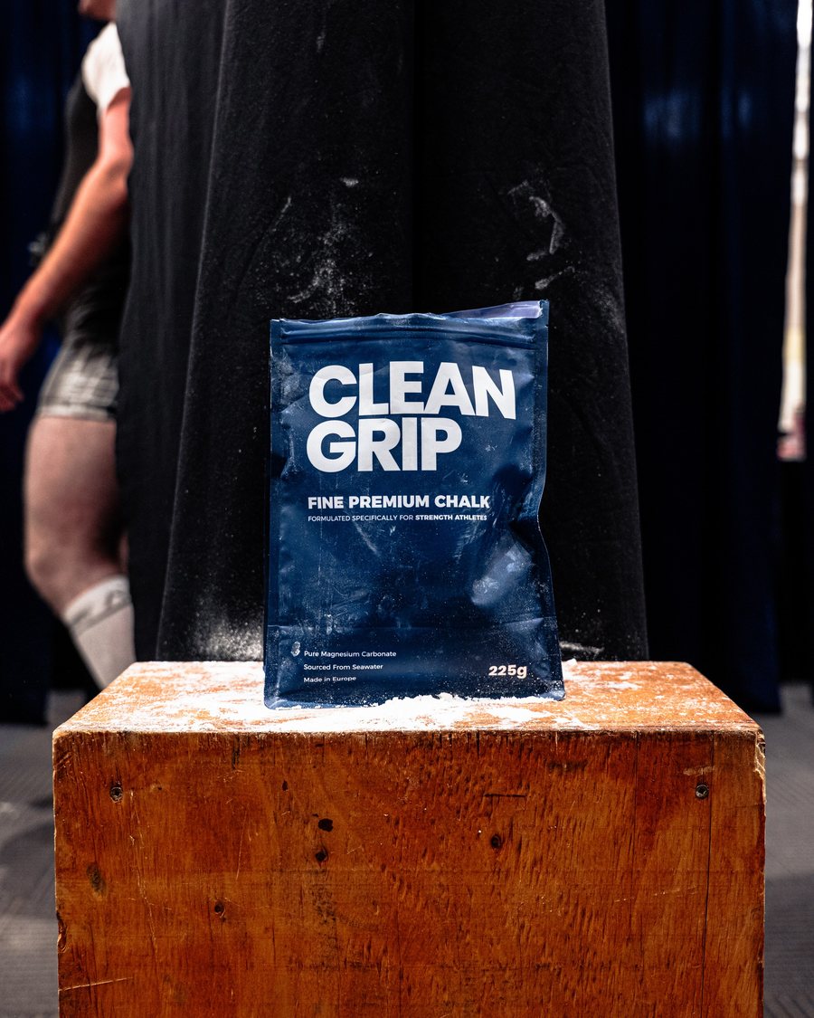 A bag of Clean Grip Fine Premium Chalk at a meet